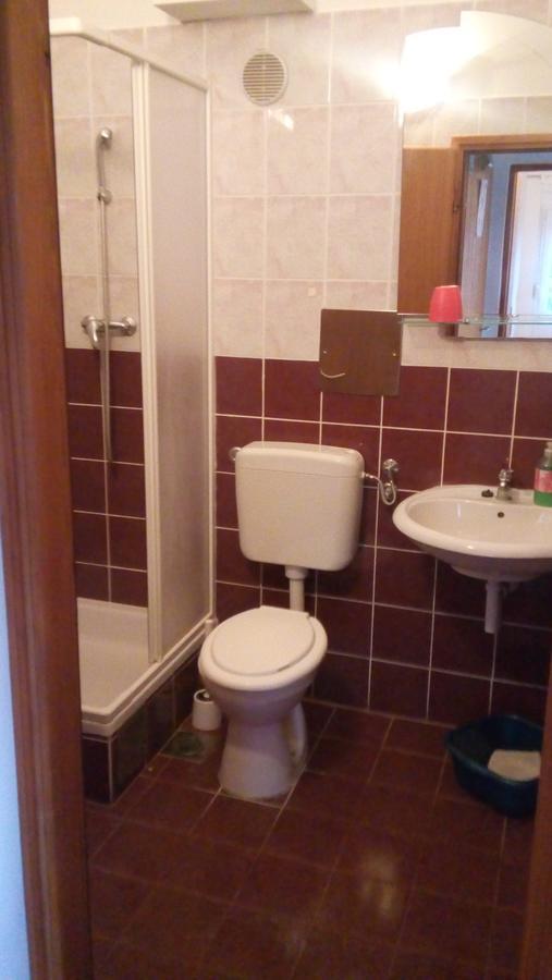 Apartments Nada Vir Εξωτερικό φωτογραφία